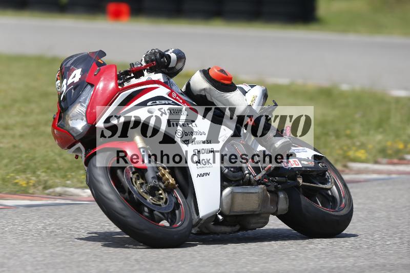 /27 12.06.2025 Ducati Schweiz Trackday Warmup  ADR/blau-bleu/34